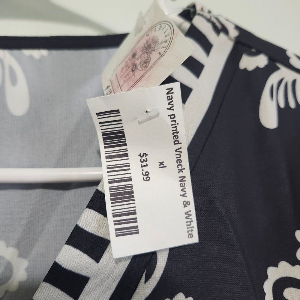 Women's Unbranded Navy & White Printed V-Neck Tunic Top XL - Picture 2 of 6